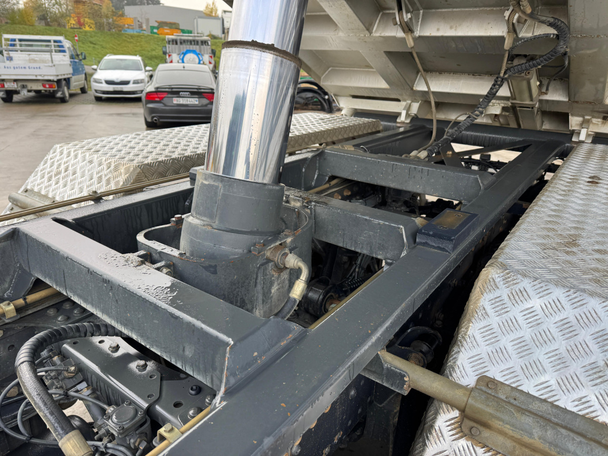 Damperli kamyon MERCEDES Actros 3246 8x4 Moser: fotoğraf 12