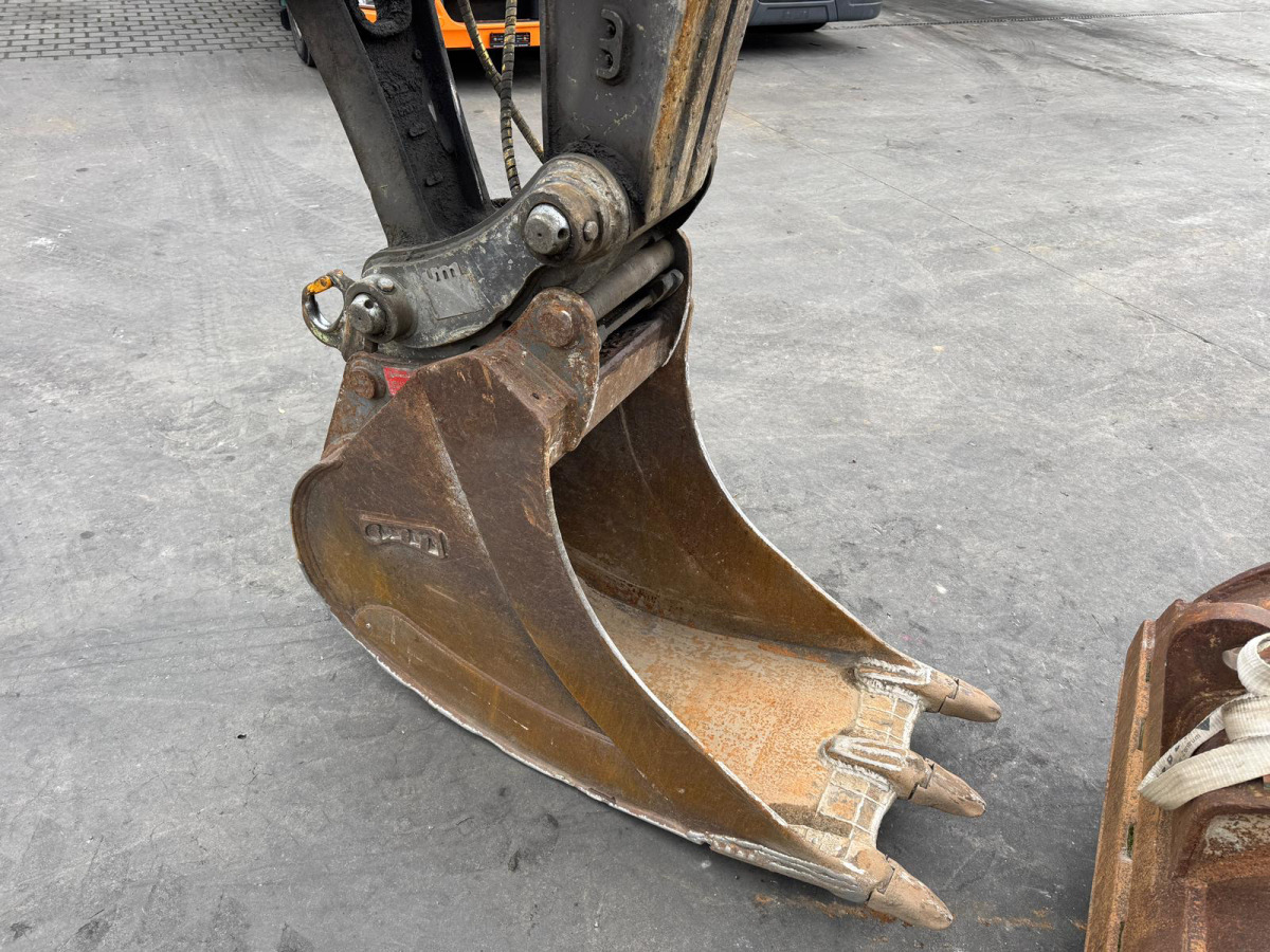 Tekerlekli ekskavatör VOLVO EW160C SWS: fotoğraf 13