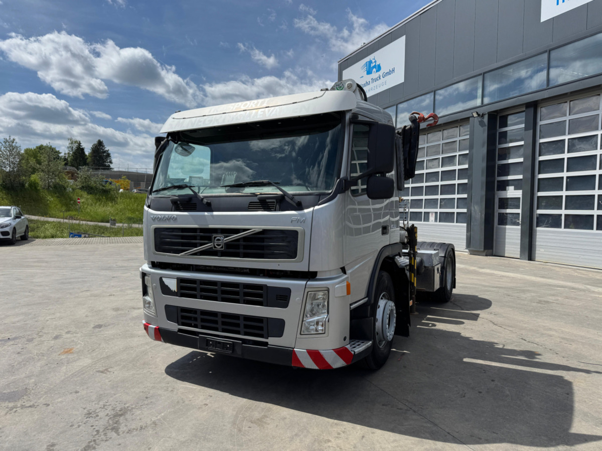 VOLVO FM-400 4x2 Bonfiglioli 15000-4 - Vinçli kamyon: fotoğraf 2 VOLVO FM-400 4x2 Bonfiglioli 15000-4 - Vinçli kamyon: fotoğraf 2