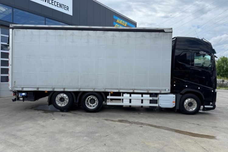 Volvo FH-540 6x2 - Tenteli kamyon: fotoğraf 4 Volvo FH-540 6x2 - Tenteli kamyon: fotoğraf 4