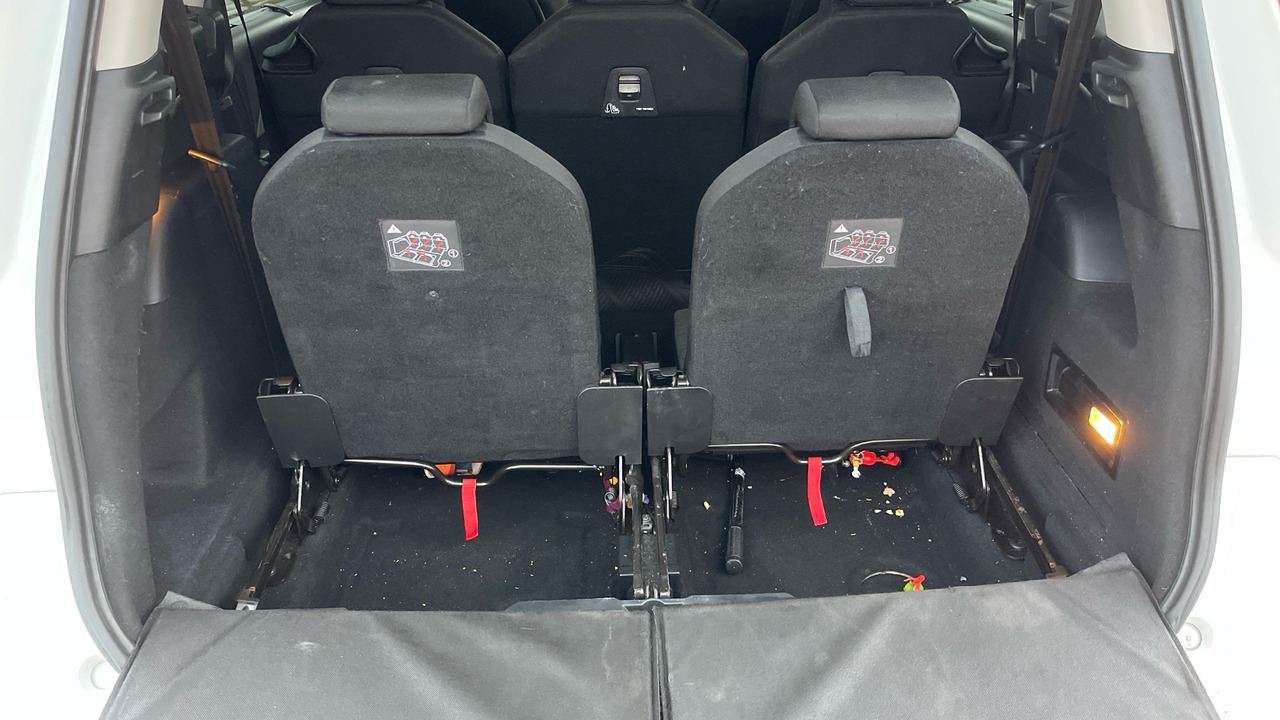 Binek araba CITROEN GRAND C4 PICASSO 1.6 BLUE HDI 100PS: fotoğraf 17 Binek araba CITROEN GRAND C4 PICASSO 1.6 BLUE HDI 100PS: fotoğraf 17