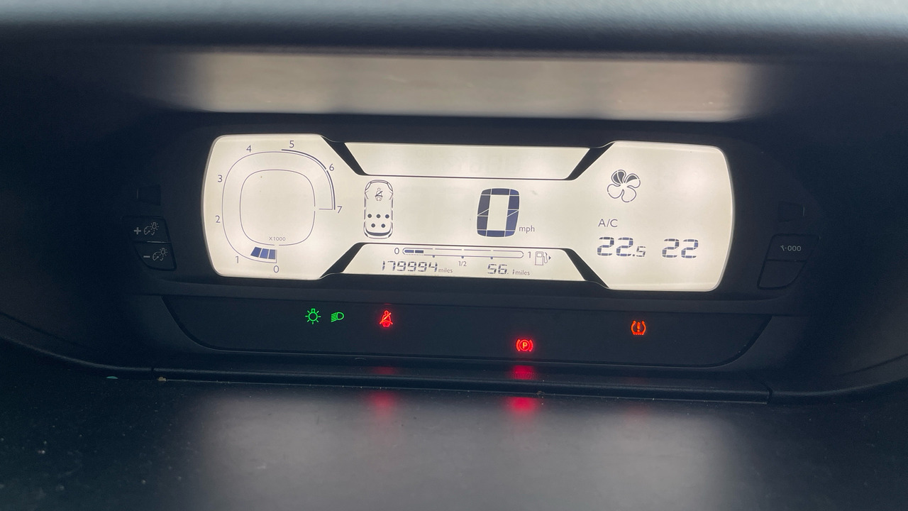 Binek araba CITROEN GRAND C4 PICASSO 1.6 BLUE HDI 100PS: fotoğraf 21 Binek araba CITROEN GRAND C4 PICASSO 1.6 BLUE HDI 100PS: fotoğraf 21