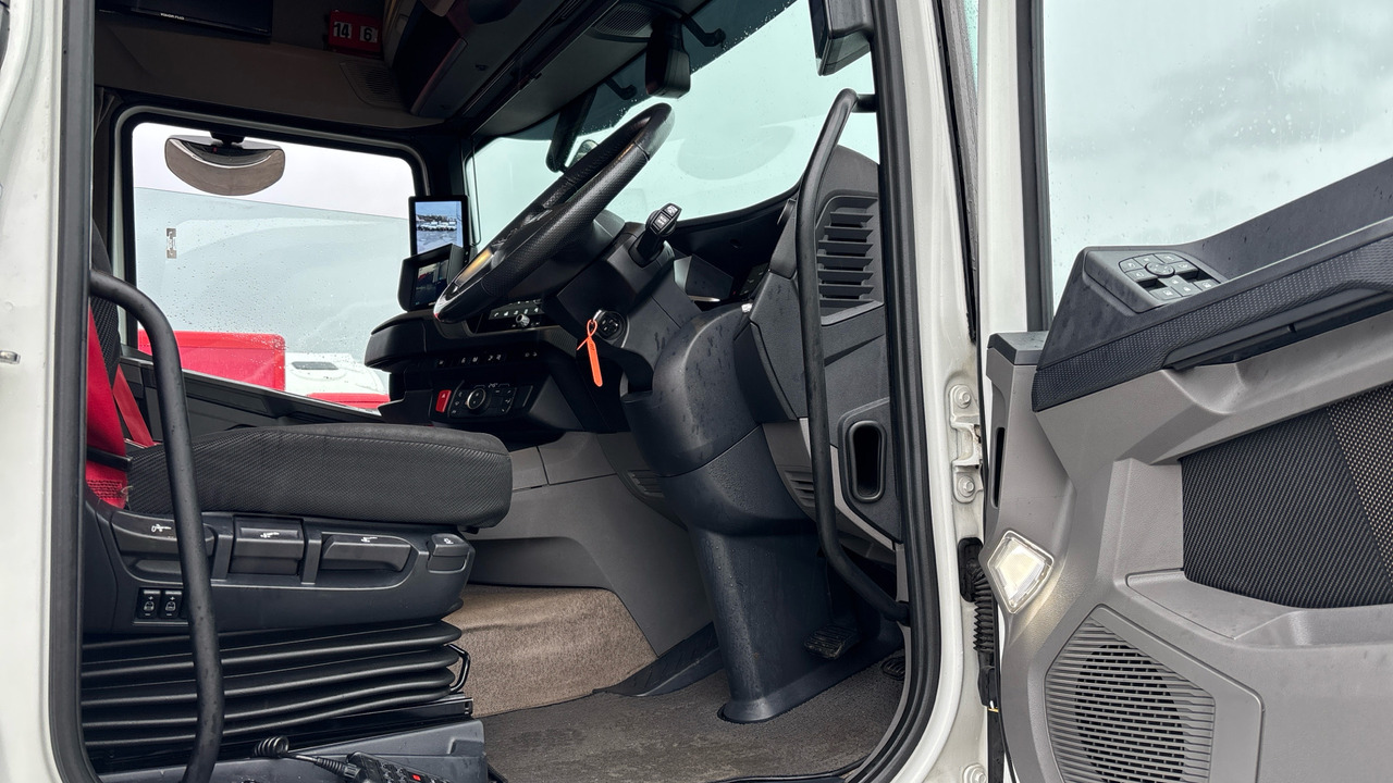 DAF XF 530 - Çekici: fotoğraf 5 DAF XF 530 - Çekici: fotoğraf 5