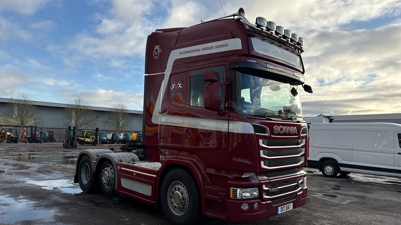 SCANIA R 520 V8 - Çekici: fotoğraf 1 SCANIA R 520 V8 - Çekici: fotoğraf 1