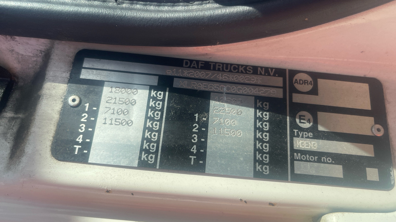 Kapalı kasa kamyon DAF CF 65.220: fotoğraf 12