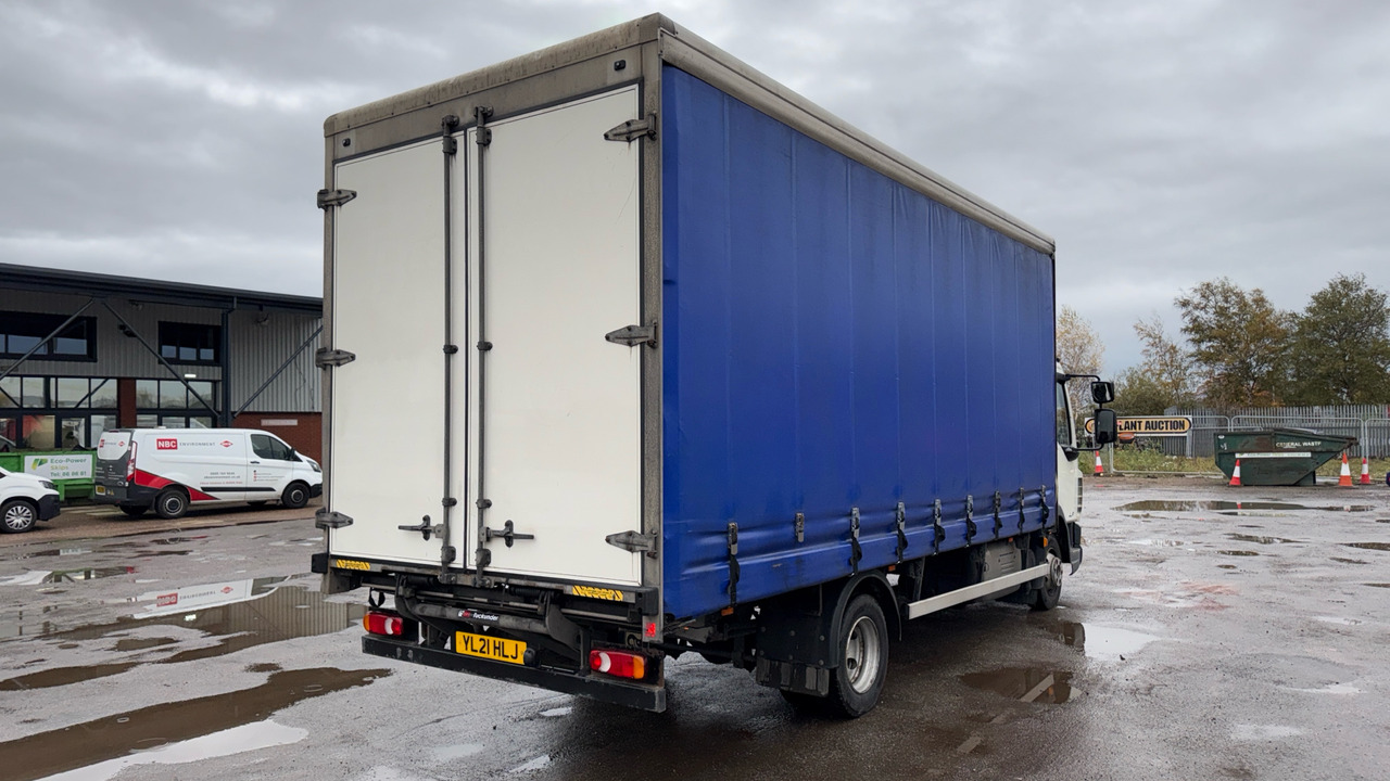 DAF LF 180 - Tenteli kamyon: fotoğraf 4 DAF LF 180 - Tenteli kamyon: fotoğraf 4