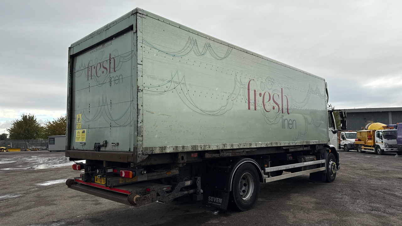 DAF LF 320 - Kapalı kasa kamyon: fotoğraf 4 DAF LF 320 - Kapalı kasa kamyon: fotoğraf 4