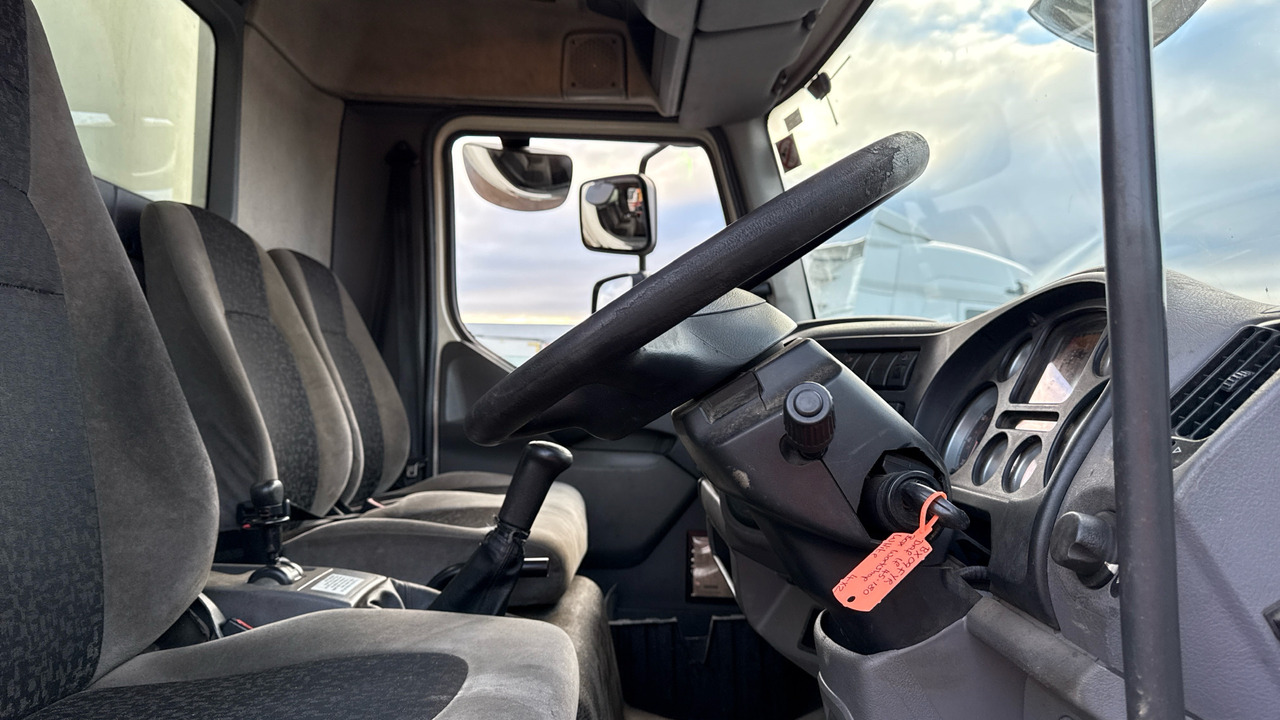 DAF LF 45.180 - Kapalı kasa kamyon, Atık toplama taşıt/ Özel amaçlı taşıt: fotoğraf 5 DAF LF 45.180 - Kapalı kasa kamyon, Atık toplama taşıt/ Özel amaçlı taşıt: fotoğraf 5