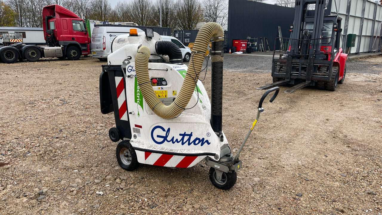 Glutton 2411 - Diğer araçlar: fotoğraf 1 Glutton 2411 - Diğer araçlar: fotoğraf 1