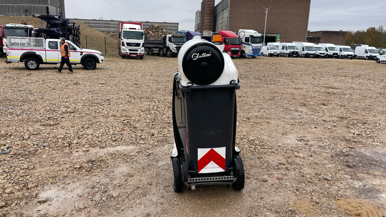 Glutton 2411 - Diğer araçlar: fotoğraf 4 Glutton 2411 - Diğer araçlar: fotoğraf 4