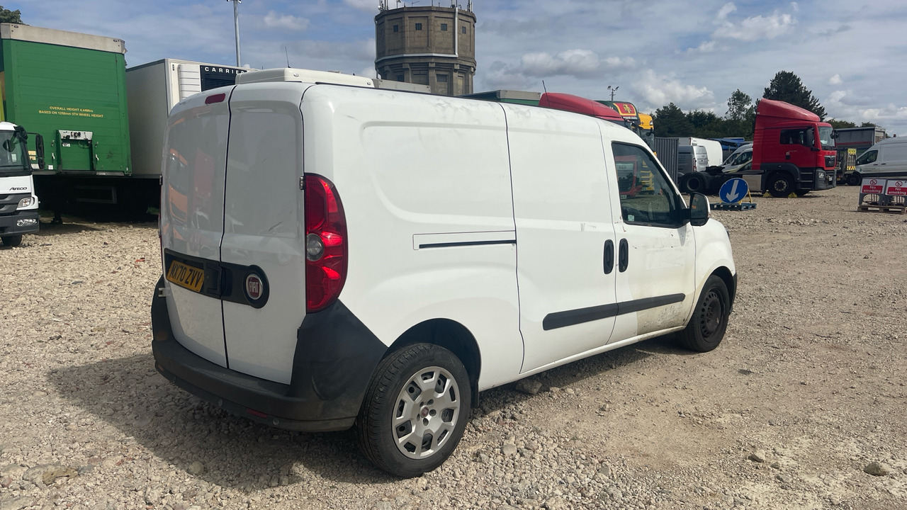 FIAT DOBLO 1.6 Multijet 16V 105PS - Küçük panelvan: fotoğraf 4 FIAT DOBLO 1.6 Multijet 16V 105PS - Küçük panelvan: fotoğraf 4