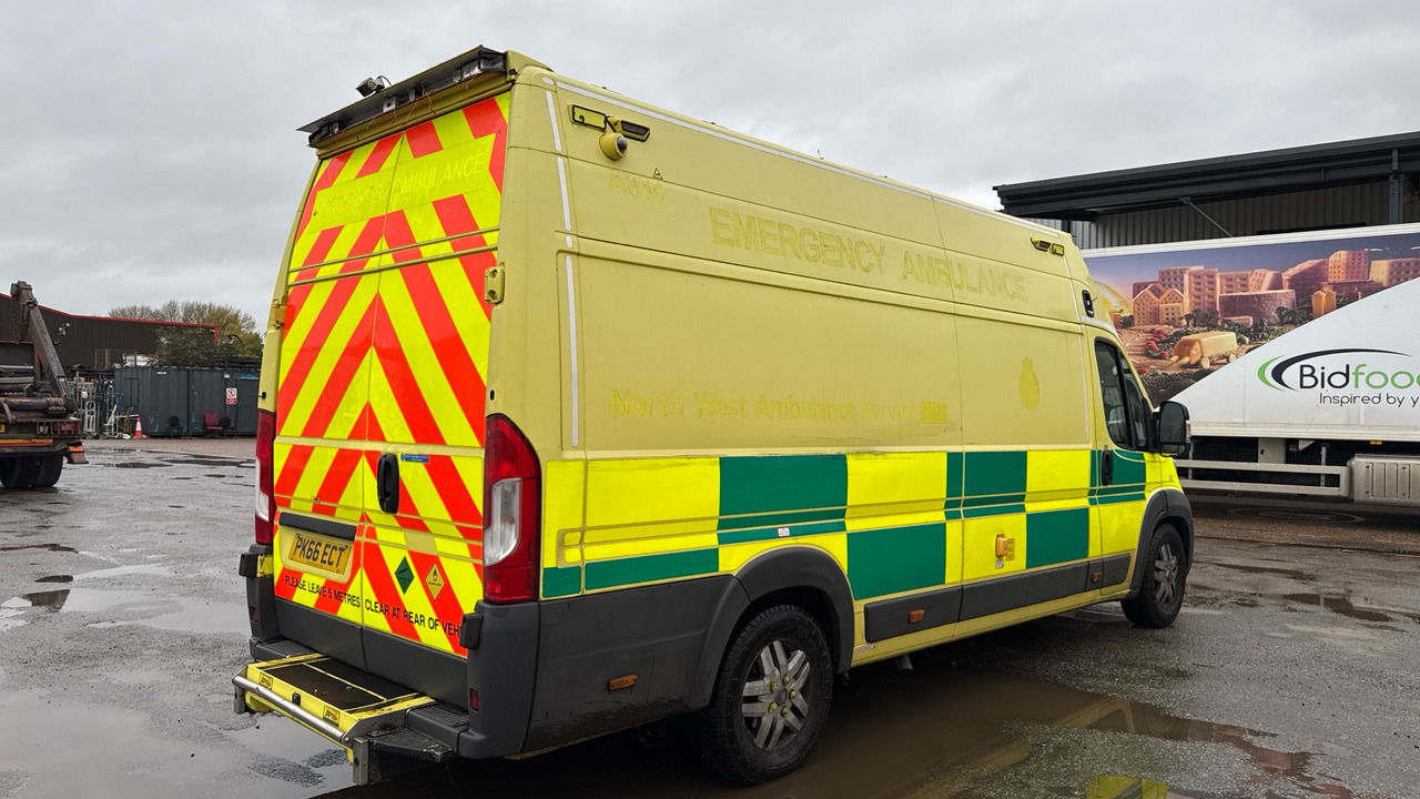 FIAT DUCATO 42 2.3 MULTIJET II - Ambulans arabası: fotoğraf 4 FIAT DUCATO 42 2.3 MULTIJET II - Ambulans arabası: fotoğraf 4