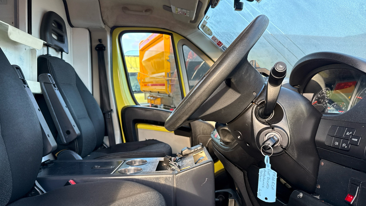 FIAT DUCATO 42 MULTIJET II - Ambulans arabası: fotoğraf 5 FIAT DUCATO 42 MULTIJET II - Ambulans arabası: fotoğraf 5