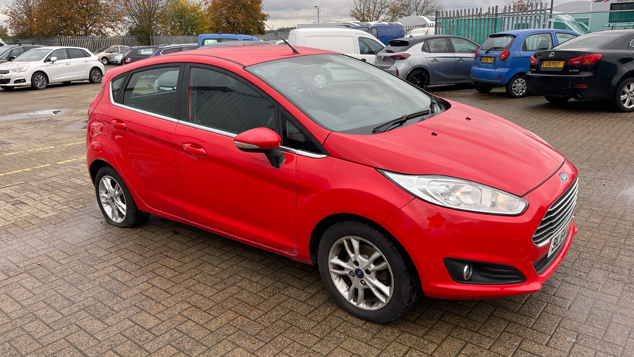 FORD FIESTA 1.0 ECO BOOST - Hatchback: fotoğraf 1 FORD FIESTA 1.0 ECO BOOST - Hatchback: fotoğraf 1