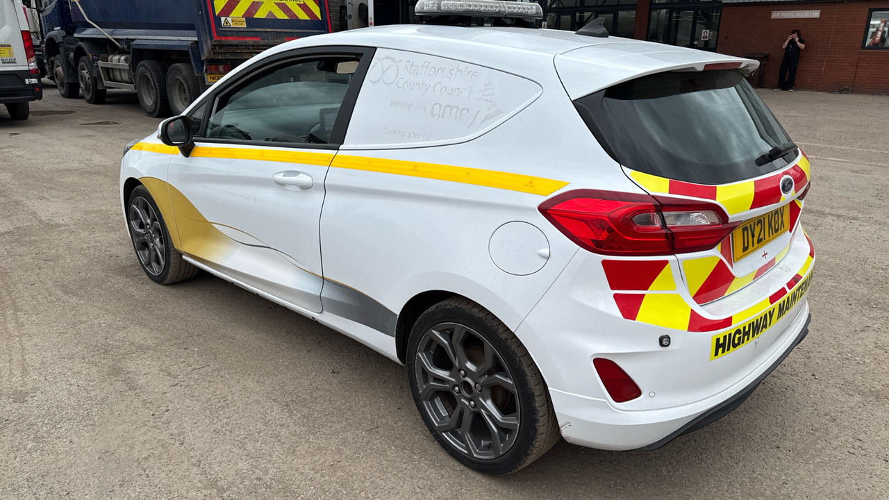 FORD FIESTA 1.0 MHEV Sport - Binek araba: fotoğraf 3 FORD FIESTA 1.0 MHEV Sport - Binek araba: fotoğraf 3