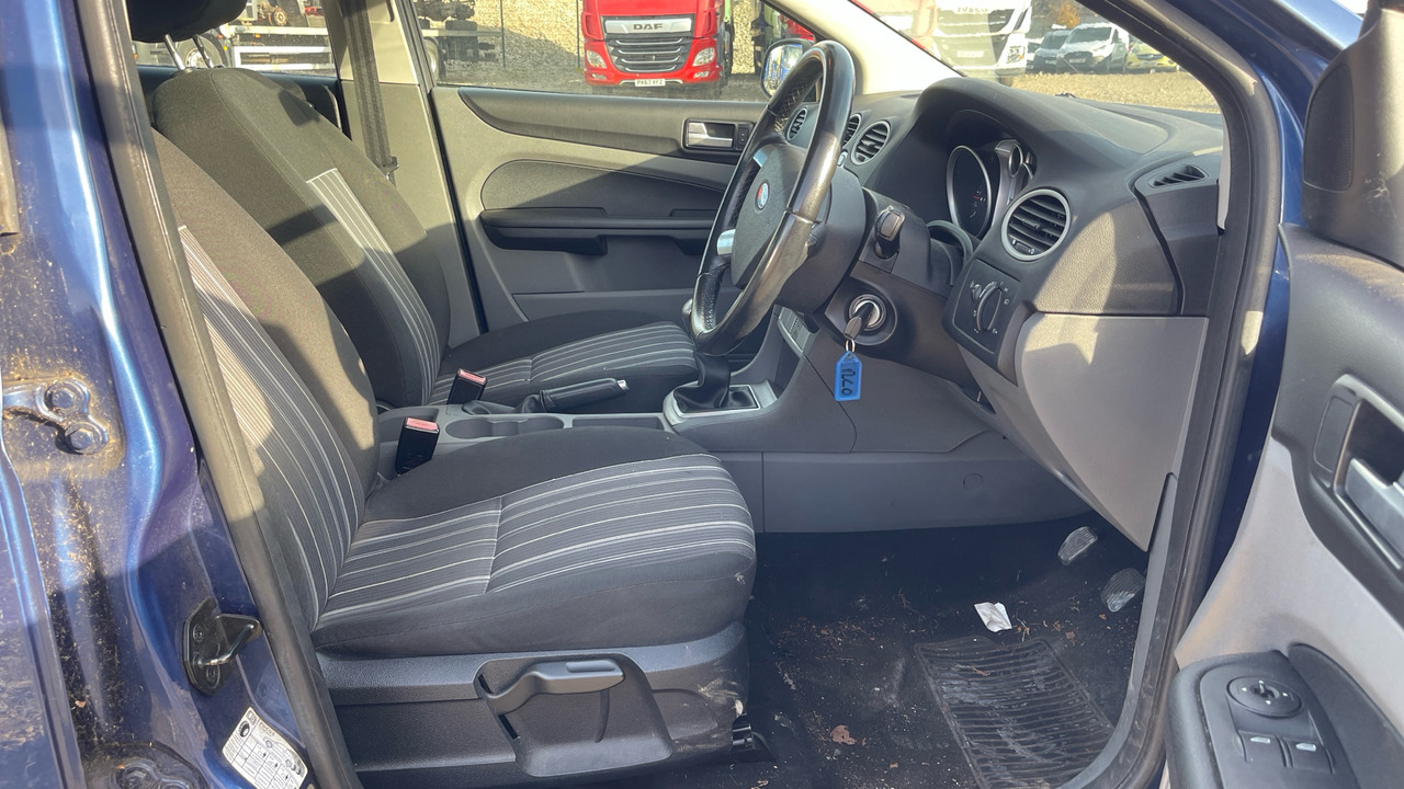 FORD FOCUS 1.6 TDCI - Hatchback: fotoğraf 5 FORD FOCUS 1.6 TDCI - Hatchback: fotoğraf 5