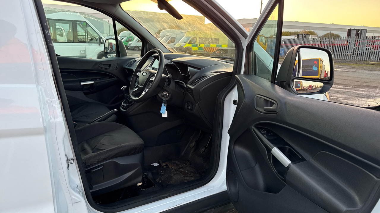 FORD TRANSIT CONNECT 210 1.5 TDCi 100ps Trend - Küçük panelvan: fotoğraf 5 FORD TRANSIT CONNECT 210 1.5 TDCi 100ps Trend - Küçük panelvan: fotoğraf 5