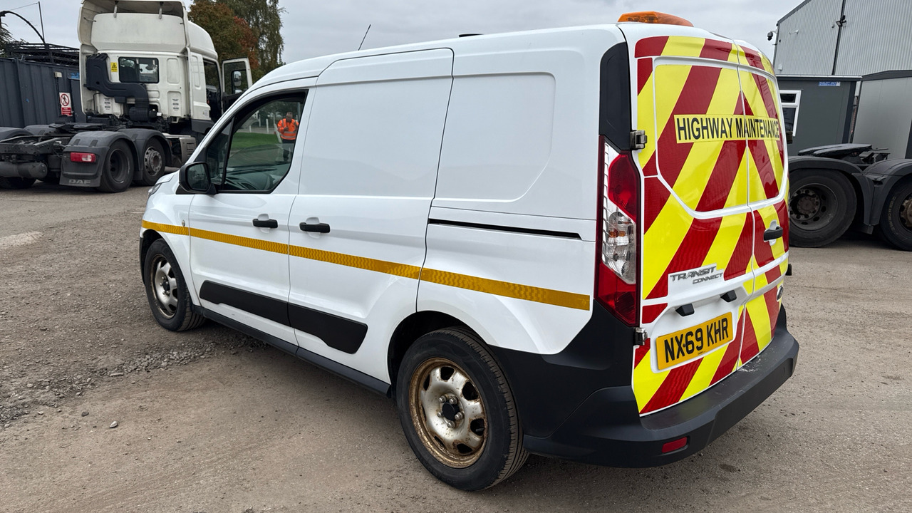 Ford Transit Connect 200 1.5 EcoBlue 75ps - Küçük panelvan: fotoğraf 3 Ford Transit Connect 200 1.5 EcoBlue 75ps - Küçük panelvan: fotoğraf 3