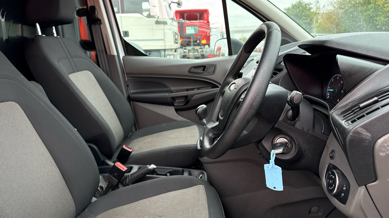 Ford Transit Connect 200 1.5 EcoBlue 75ps - Küçük panelvan: fotoğraf 5 Ford Transit Connect 200 1.5 EcoBlue 75ps - Küçük panelvan: fotoğraf 5