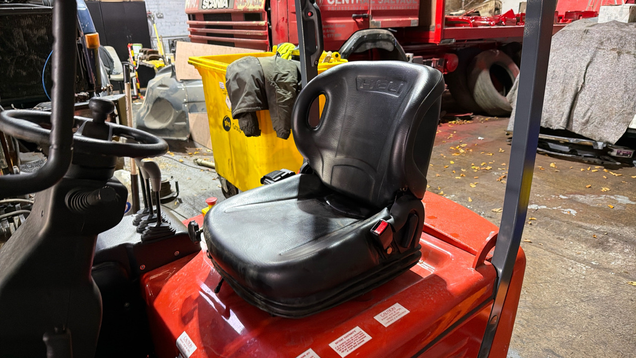 HELI FB315 - Elektrikli forklift: fotoğraf 5 HELI FB315 - Elektrikli forklift: fotoğraf 5