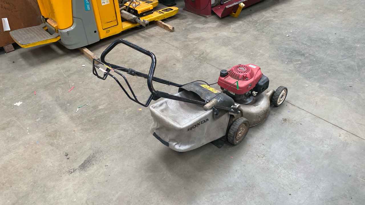 HONDA GCV 130 MOWER - Çim biçme makinesi: fotoğraf 4 HONDA GCV 130 MOWER - Çim biçme makinesi: fotoğraf 4