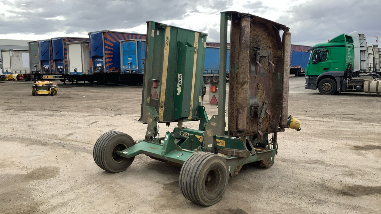 MAJOR 18000GR TRAILED FINISHING MOWER 13/441 - İnşaat ekipmanı: fotoğraf 3 MAJOR 18000GR TRAILED FINISHING MOWER 13/441 - İnşaat ekipmanı: fotoğraf 3