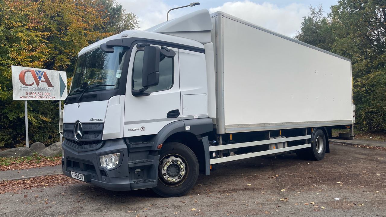MERCEDES-BENZ ACTROS 1824 - Kapalı kasa kamyon: fotoğraf 2 MERCEDES-BENZ ACTROS 1824 - Kapalı kasa kamyon: fotoğraf 2