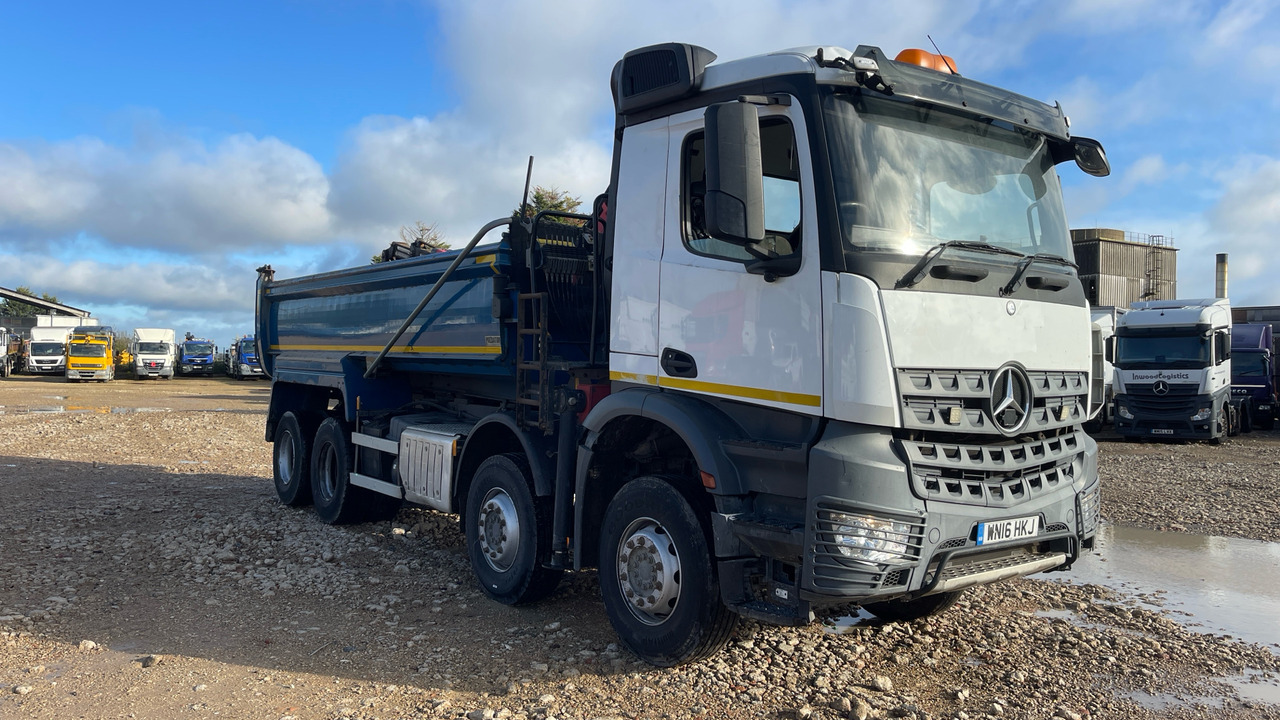 MERCEDES-BENZ AROCS - Damperli kamyon, Vinçli kamyon: fotoğraf 1 MERCEDES-BENZ AROCS - Damperli kamyon, Vinçli kamyon: fotoğraf 1