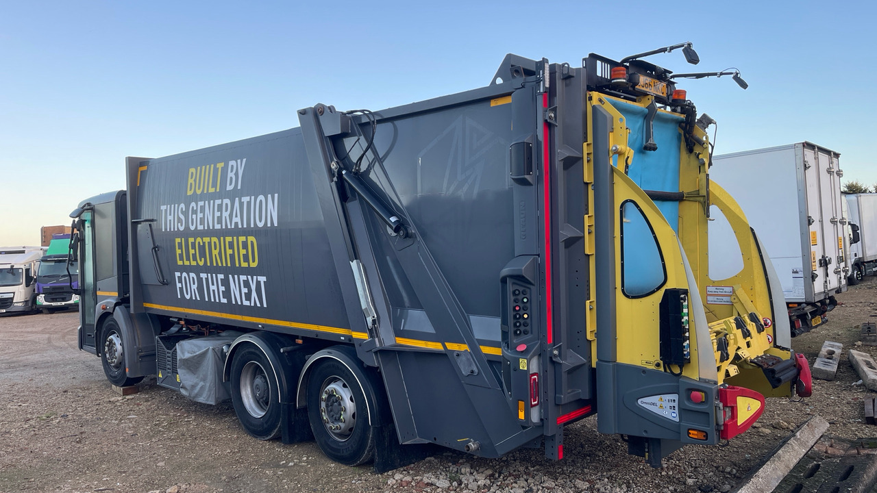 Mercedes-Benz Econic - Çöp kamyonu: fotoğraf 4 Mercedes-Benz Econic - Çöp kamyonu: fotoğraf 4