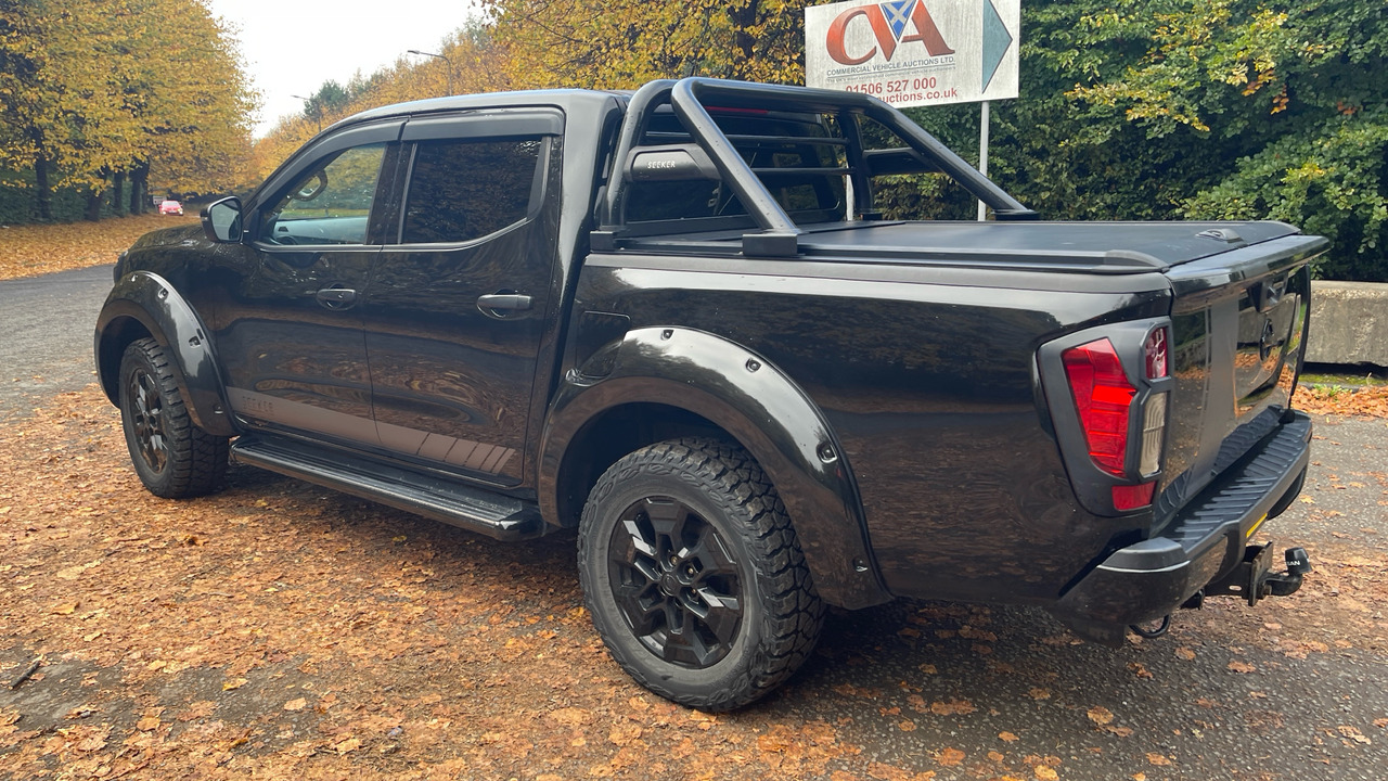 Nissan Navara 2.3 dCi 190 - Pikap, Çift kabin kamyonet: fotoğraf 3 Nissan Navara 2.3 dCi 190 - Pikap, Çift kabin kamyonet: fotoğraf 3