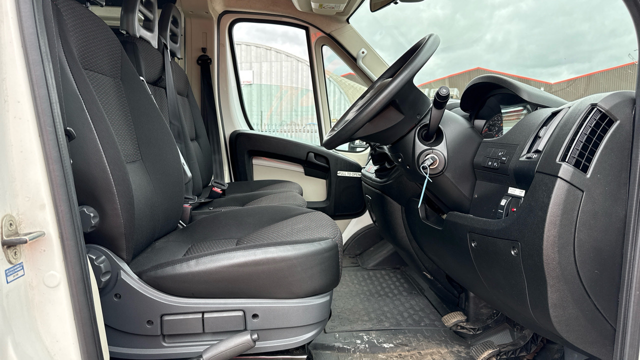 PEUGEOT BOXER 2.0 BLUEHDI 130PS - Minibüs, Minivan: fotoğraf 5 PEUGEOT BOXER 2.0 BLUEHDI 130PS - Minibüs, Minivan: fotoğraf 5