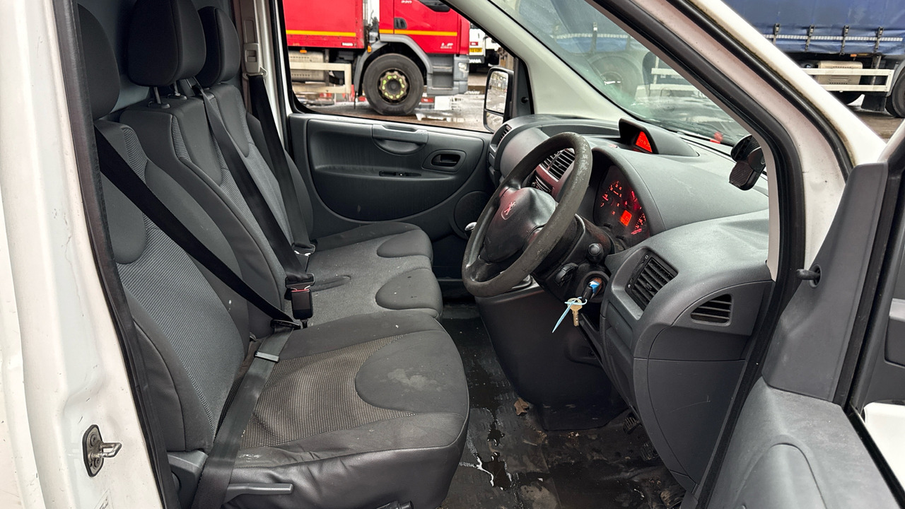 PEUGEOT EXPERT 1000 1.6 HDI 90PS - Küçük panelvan: fotoğraf 5 PEUGEOT EXPERT 1000 1.6 HDI 90PS - Küçük panelvan: fotoğraf 5