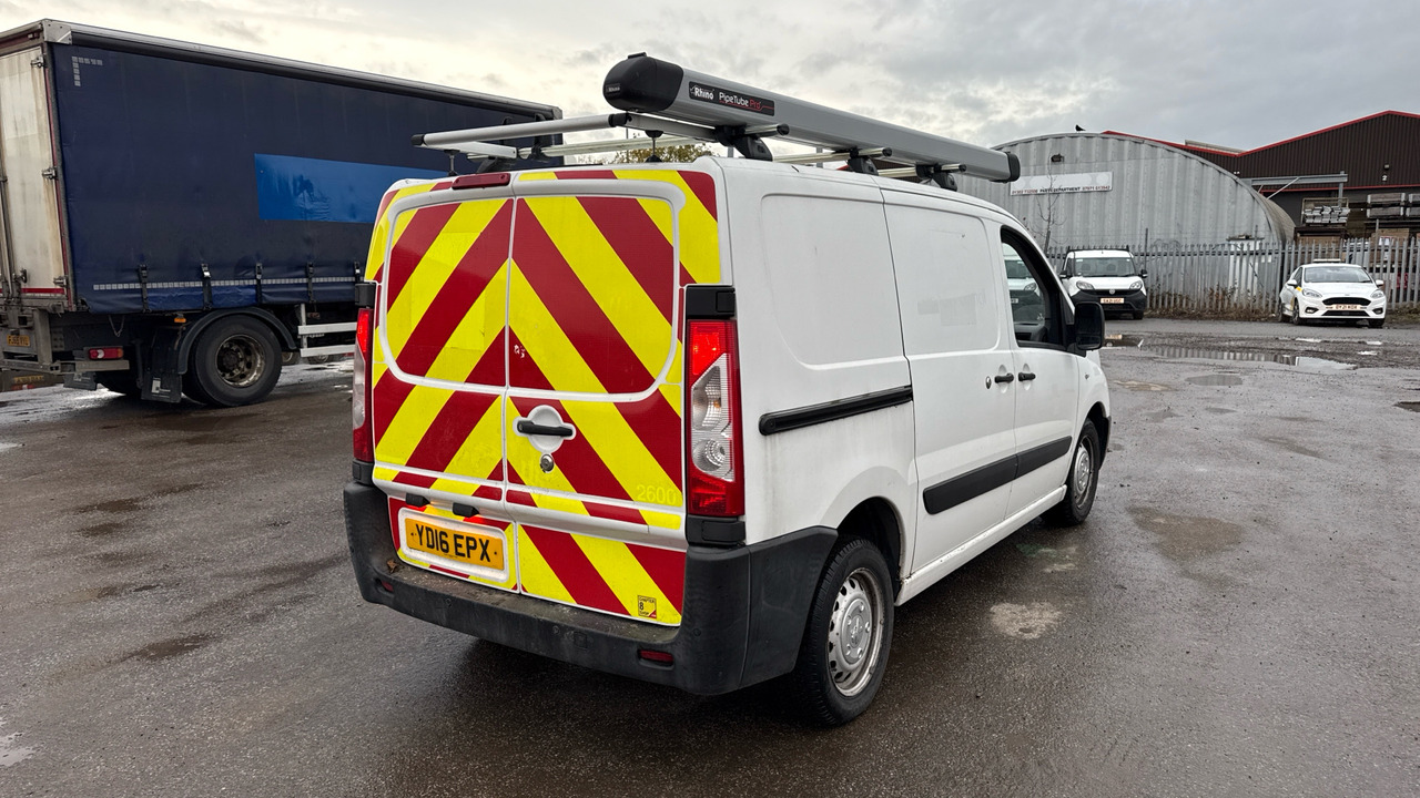 PEUGEOT EXPERT 1000 1.6 HDi 90PS - Küçük panelvan: fotoğraf 4 PEUGEOT EXPERT 1000 1.6 HDi 90PS - Küçük panelvan: fotoğraf 4