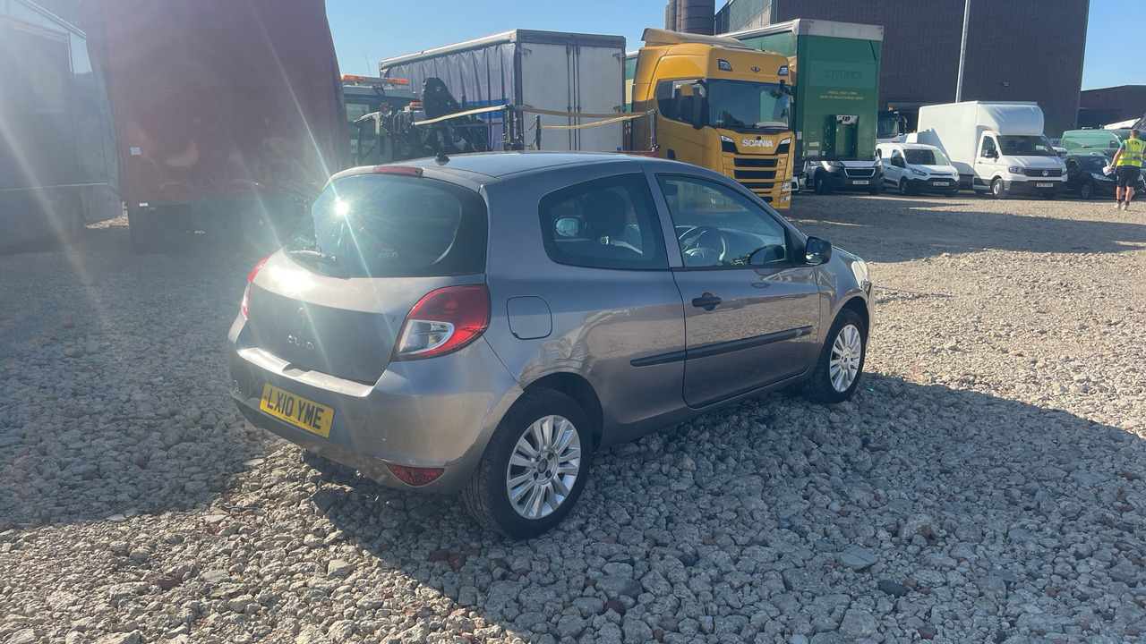 RENAULT CLIO 1.2 16V - Hatchback: fotoğraf 4 RENAULT CLIO 1.2 16V - Hatchback: fotoğraf 4