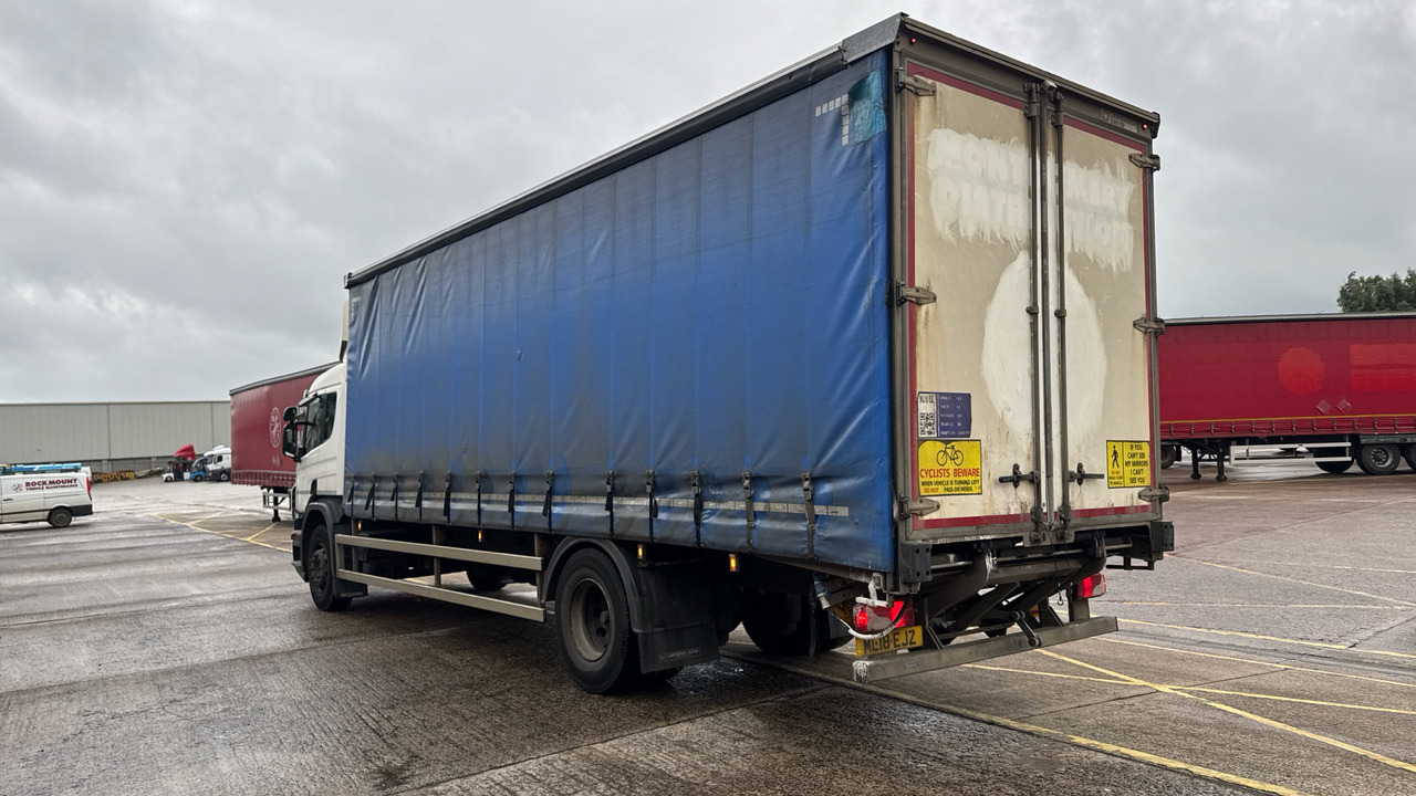 SCANIA P 250 - Tenteli kamyon: fotoğraf 3 SCANIA P 250 - Tenteli kamyon: fotoğraf 3