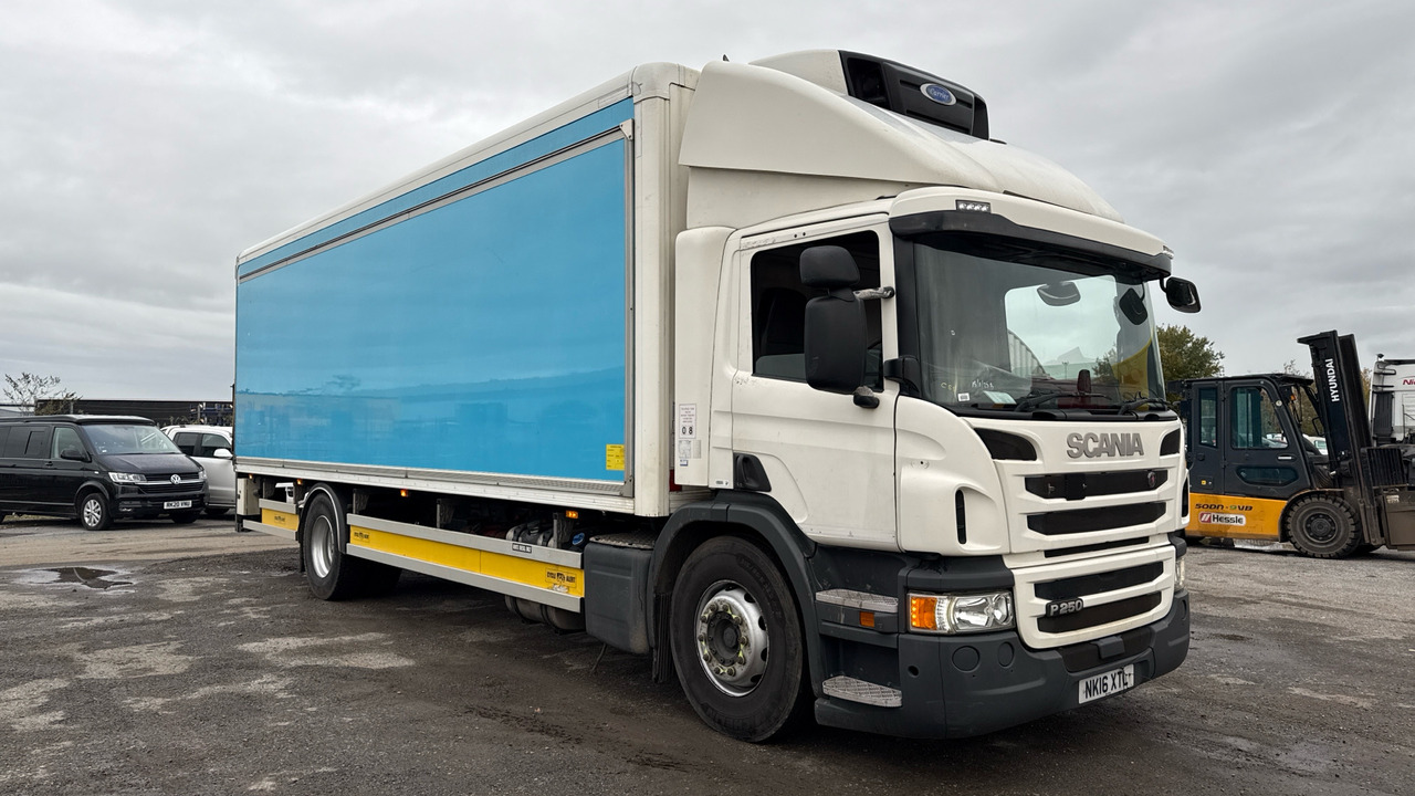 SCANIA P 250 - Refrijeratör kamyon: fotoğraf 1 SCANIA P 250 - Refrijeratör kamyon: fotoğraf 1