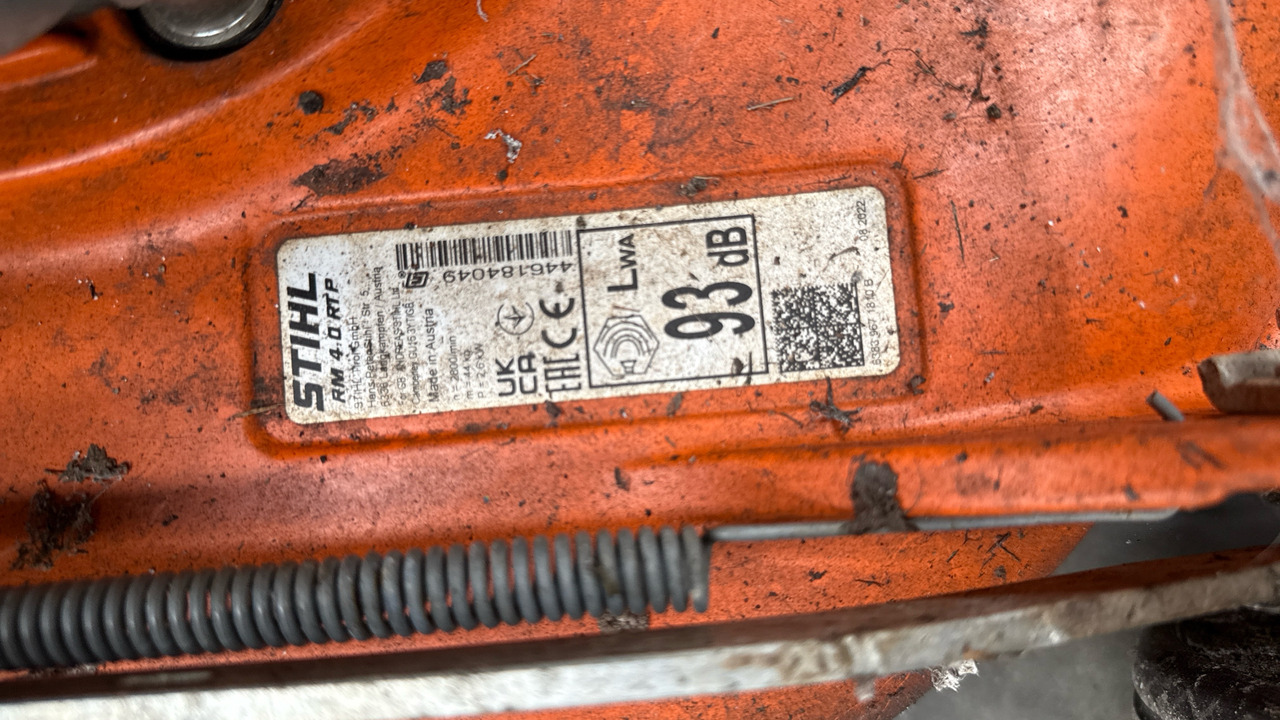 STIHL RM4 RTP - Çim biçme makinesi: fotoğraf 5 STIHL RM4 RTP - Çim biçme makinesi: fotoğraf 5