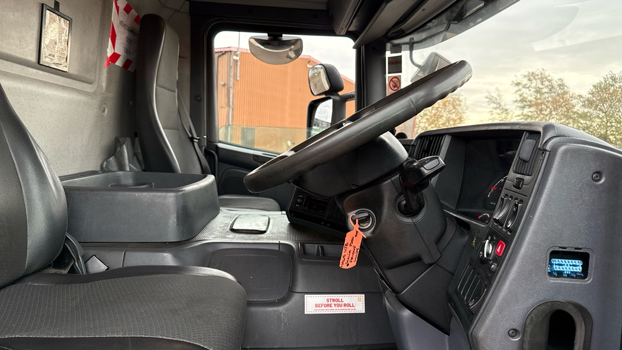 Scania P 250 - Refrijeratör kamyon: fotoğraf 5 Scania P 250 - Refrijeratör kamyon: fotoğraf 5