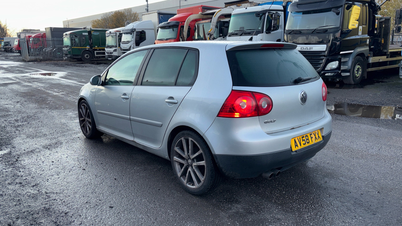 VOLKSWAGEN GOLF 2.0 GT Sport TDI 170 DPF - Hatchback: fotoğraf 3 VOLKSWAGEN GOLF 2.0 GT Sport TDI 170 DPF - Hatchback: fotoğraf 3