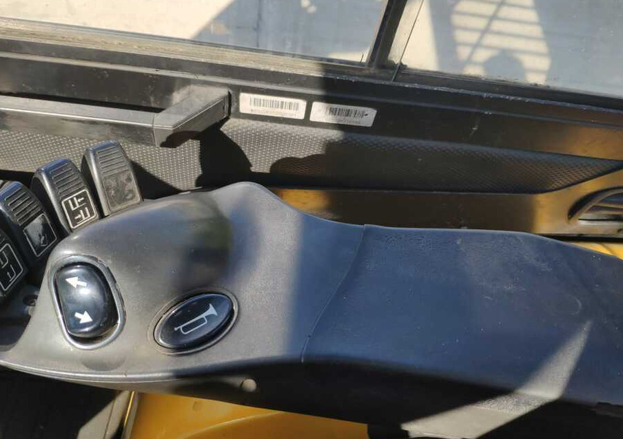 Yale GDP35VX - Dizel forklift: fotoğraf 5 Yale GDP35VX - Dizel forklift: fotoğraf 5