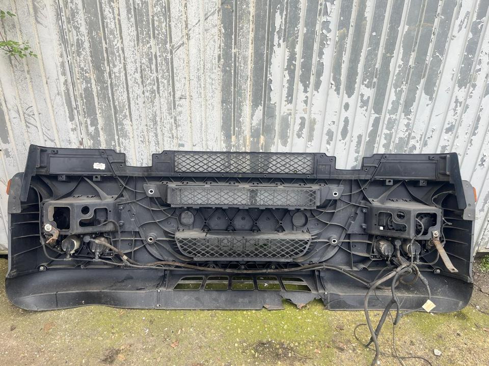 IVECO Stralis 450 Stoßstange - Tampon - Kamyon: fotoğraf 4 IVECO Stralis 450 Stoßstange - Tampon - Kamyon: fotoğraf 4