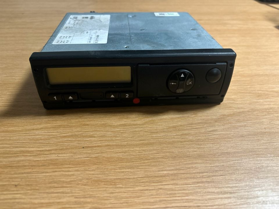MAN Tachograph 81.27101-6569 - Takograf - Kamyon: fotoğraf 1 MAN Tachograph 81.27101-6569 - Takograf - Kamyon: fotoğraf 1