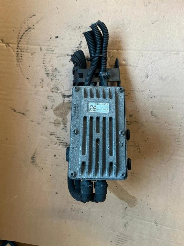 Mercedes Actros MP4 AdBlue Pumpe A0001403378 - Yakıt pompasi - Kamyon: fotoğraf 4 Mercedes Actros MP4 AdBlue Pumpe A0001403378 - Yakıt pompasi - Kamyon: fotoğraf 4