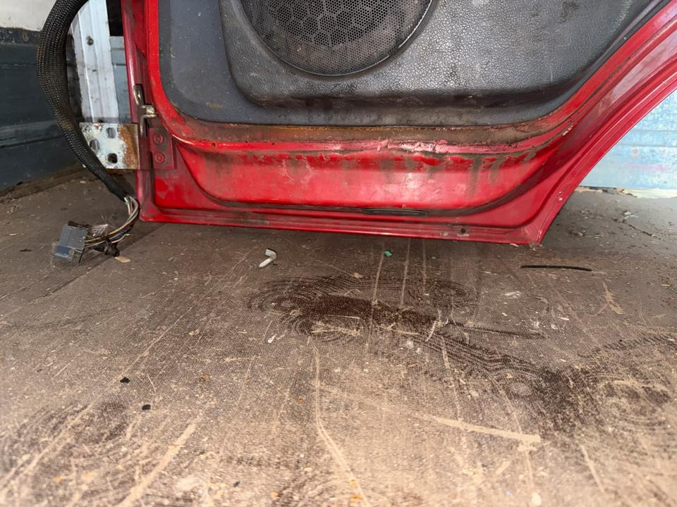 Mercedes Atego 2 Beifahrertür Rot Spiegel Innenverkleidung LN 77 - Kapı ve yedek parça - Kamyon: fotoğraf 3 Mercedes Atego 2 Beifahrertür Rot Spiegel Innenverkleidung LN 77 - Kapı ve yedek parça - Kamyon: fotoğraf 3