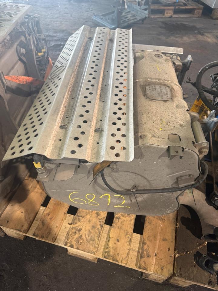 Mercedes Atego 4 EU6 Auspuff Katalysator A0054906812 - Katalitik konvertör - Kamyon: fotoğraf 5 Mercedes Atego 4 EU6 Auspuff Katalysator A0054906812 - Katalitik konvertör - Kamyon: fotoğraf 5