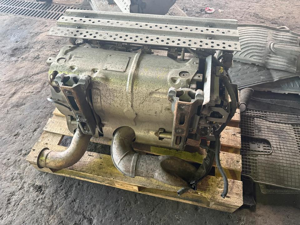 Mercedes Atego 4 EU6 Auspuff Katalysator A0074909712 - Katalitik konvertör - Kamyon: fotoğraf 4 Mercedes Atego 4 EU6 Auspuff Katalysator A0074909712 - Katalitik konvertör - Kamyon: fotoğraf 4