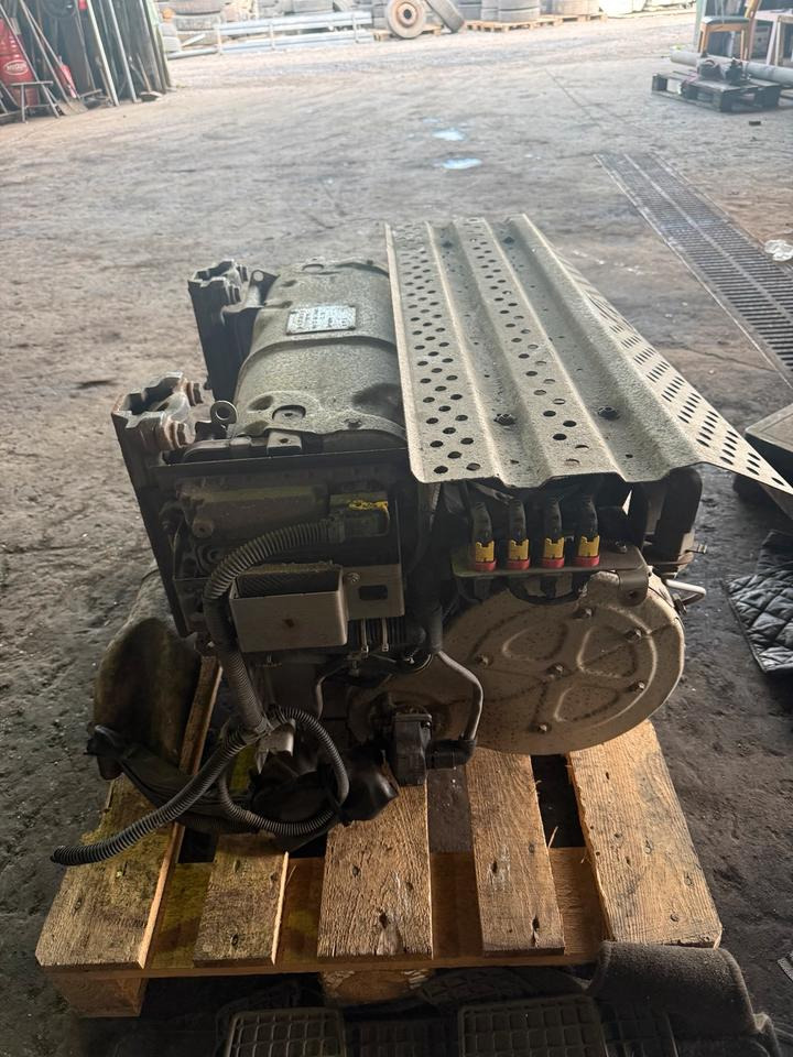 Mercedes Atego 4 EU6 Auspuff Katalysator A0074909712 - Katalitik konvertör - Kamyon: fotoğraf 5 Mercedes Atego 4 EU6 Auspuff Katalysator A0074909712 - Katalitik konvertör - Kamyon: fotoğraf 5