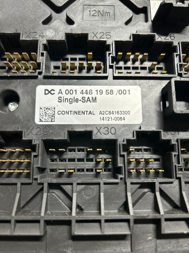 Mercedes Atego 4 EU6 Sicherungskasten A0014461958 - Sigorta: fotoğraf 4 Mercedes Atego 4 EU6 Sicherungskasten A0014461958 - Sigorta: fotoğraf 4