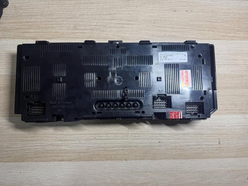 Mercedes Atego Kombiinstrument Tacho A0014467721 - Gösterge panosu - Kamyon: fotoğraf 2 Mercedes Atego Kombiinstrument Tacho A0014467721 - Gösterge panosu - Kamyon: fotoğraf 2