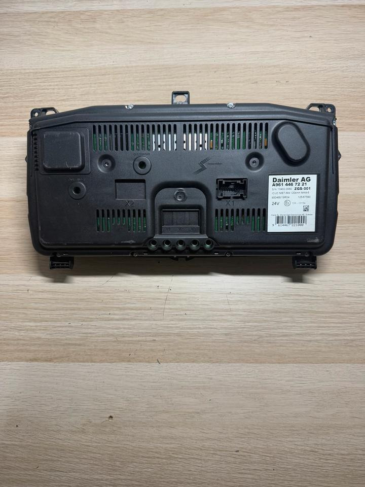 Mercedes Benz Actros MP4 Kombiinstrument / Tacho A9614467221 - Gösterge panosu: fotoğraf 3 Mercedes Benz Actros MP4 Kombiinstrument / Tacho A9614467221 - Gösterge panosu: fotoğraf 3